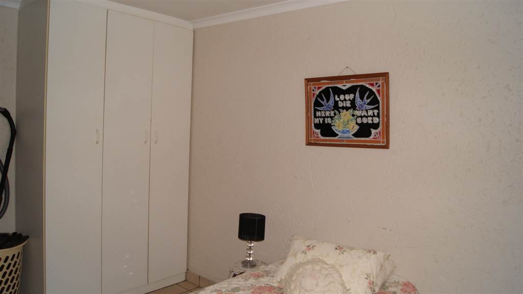 2 Bed Townhouse in Brakpan Central photo number 20