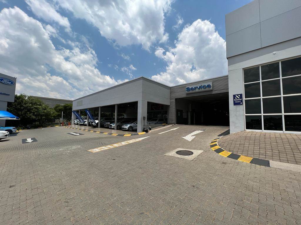 4295  m² Commercial space in Constantia Kloof photo number 5