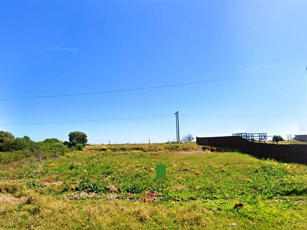 1 221 m² Land