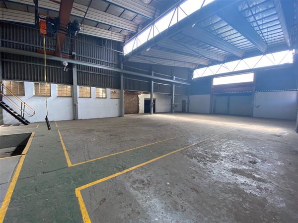 490  m² Commercial space in Klipfontein
