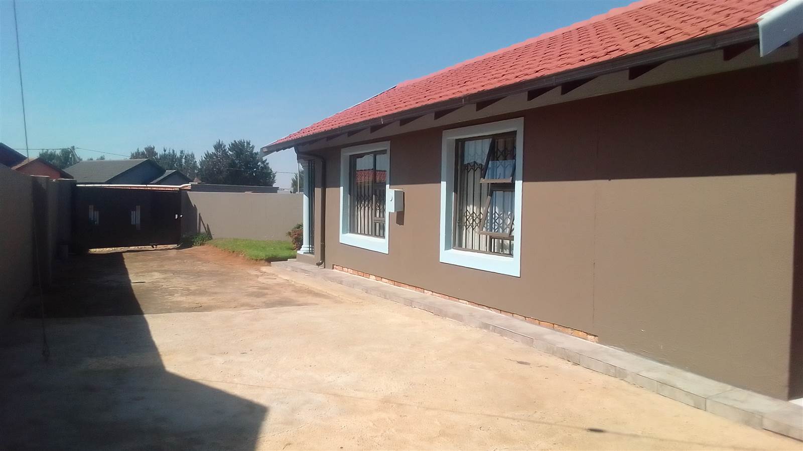 2 Bed House in Protea Glen photo number 19