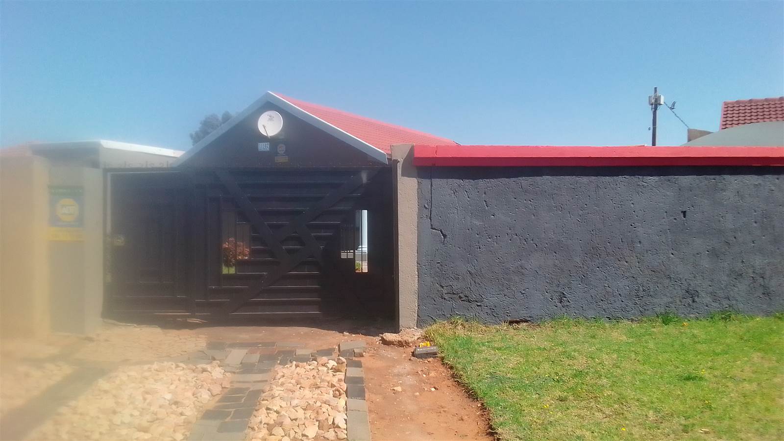 2 Bed House in Protea Glen photo number 20