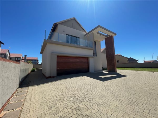 5 Bedroom House