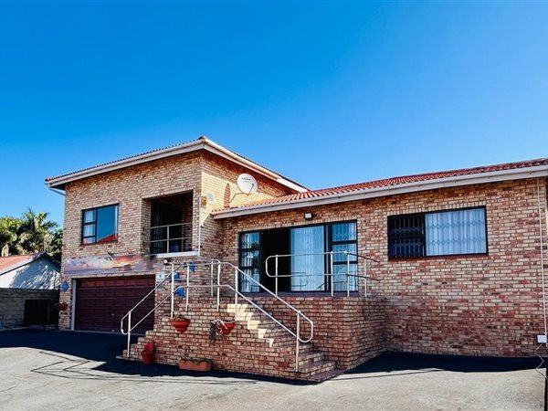 3 Bedroom House 3 Bedroom House