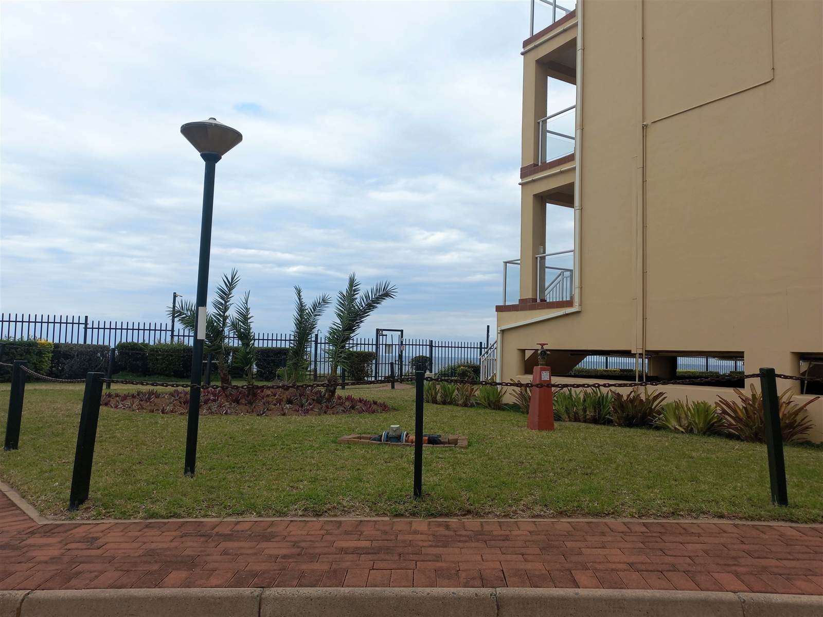 3 Bed Apartment in Illovo Beach photo number 22