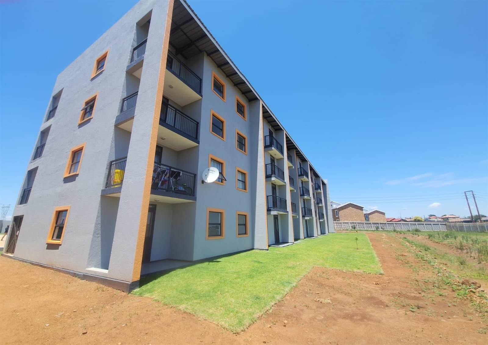 3 Bed Apartment in Protea Glen photo number 17