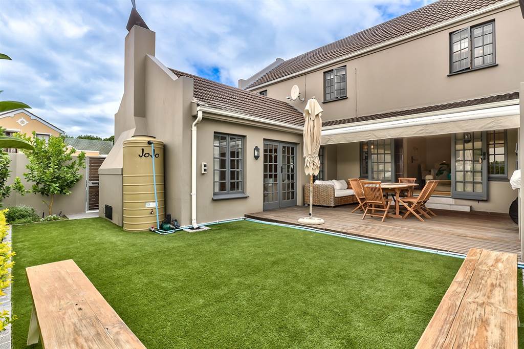 3 Bed House in Rondebosch photo number 4