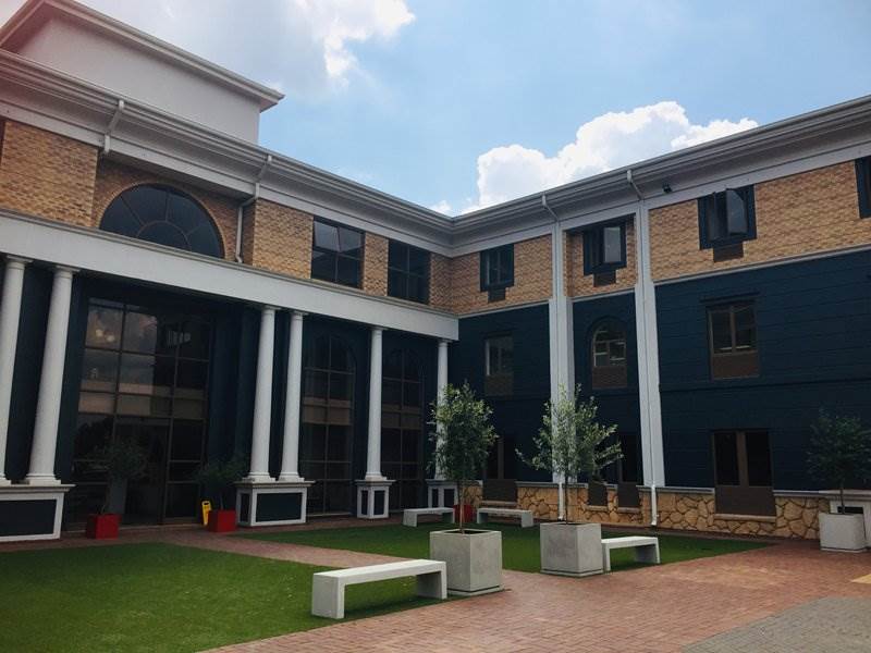 550  m² Office Space in Rivonia photo number 2