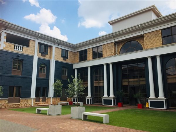 550  m² Office Space in Rivonia