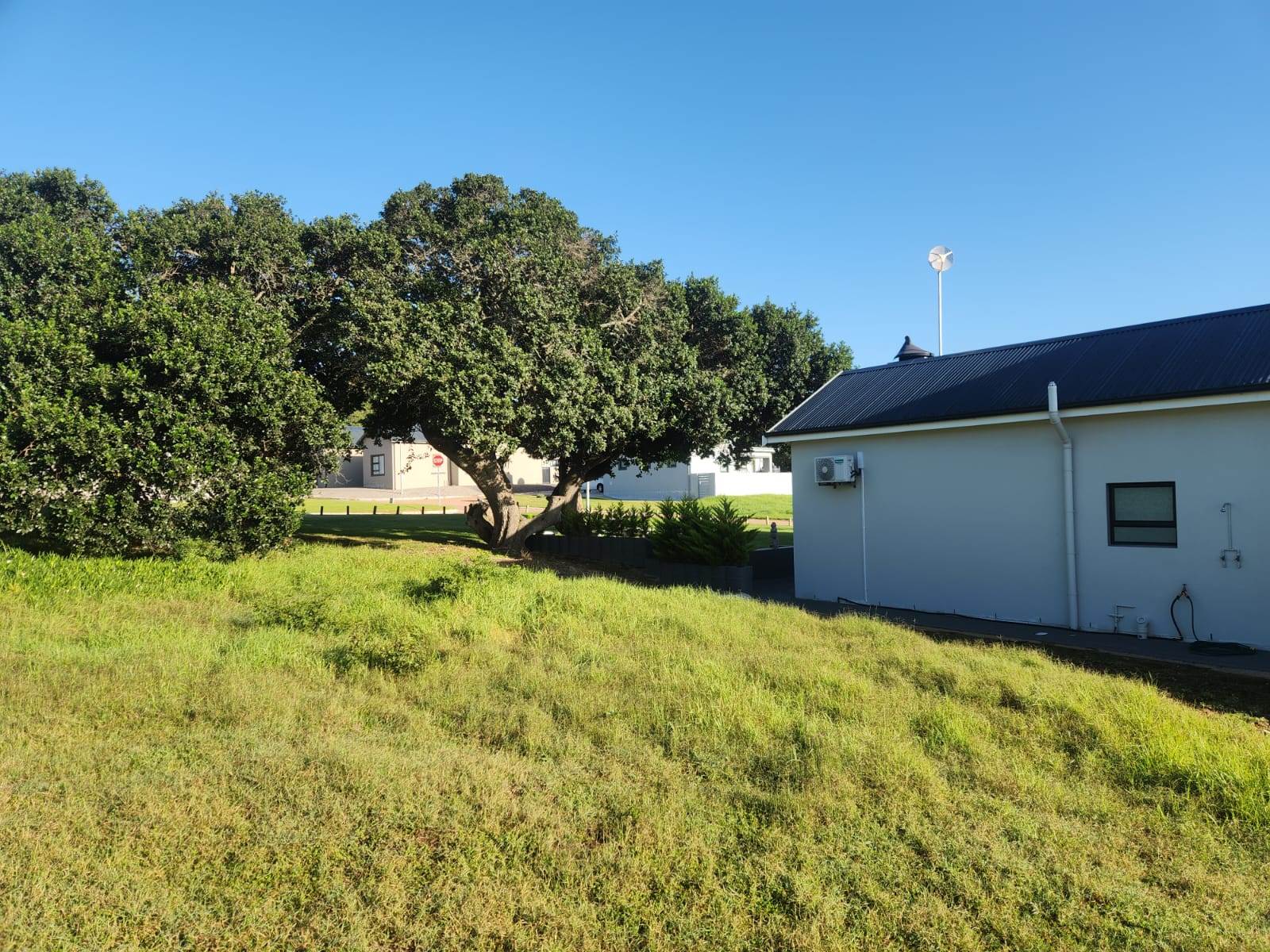 333 m² Land available in Stilbaai photo number 5