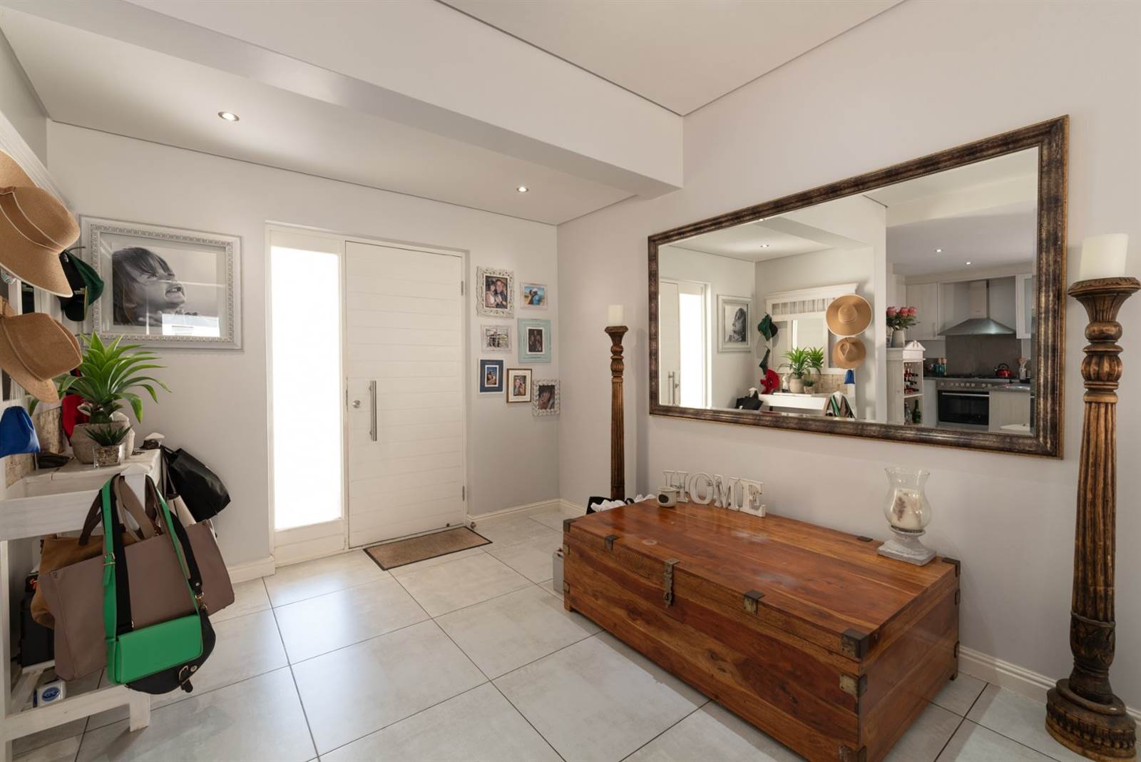 3 Bed House in Northern Paarl photo number 6