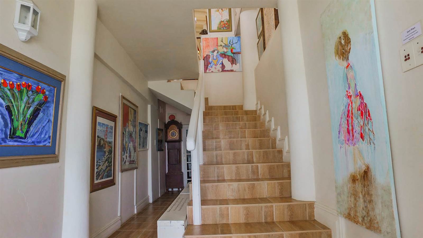 16 Bed House in Umhlanga Rocks photo number 6