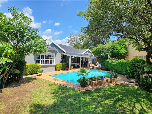 3 Bedroom House 3 Bedroom House
