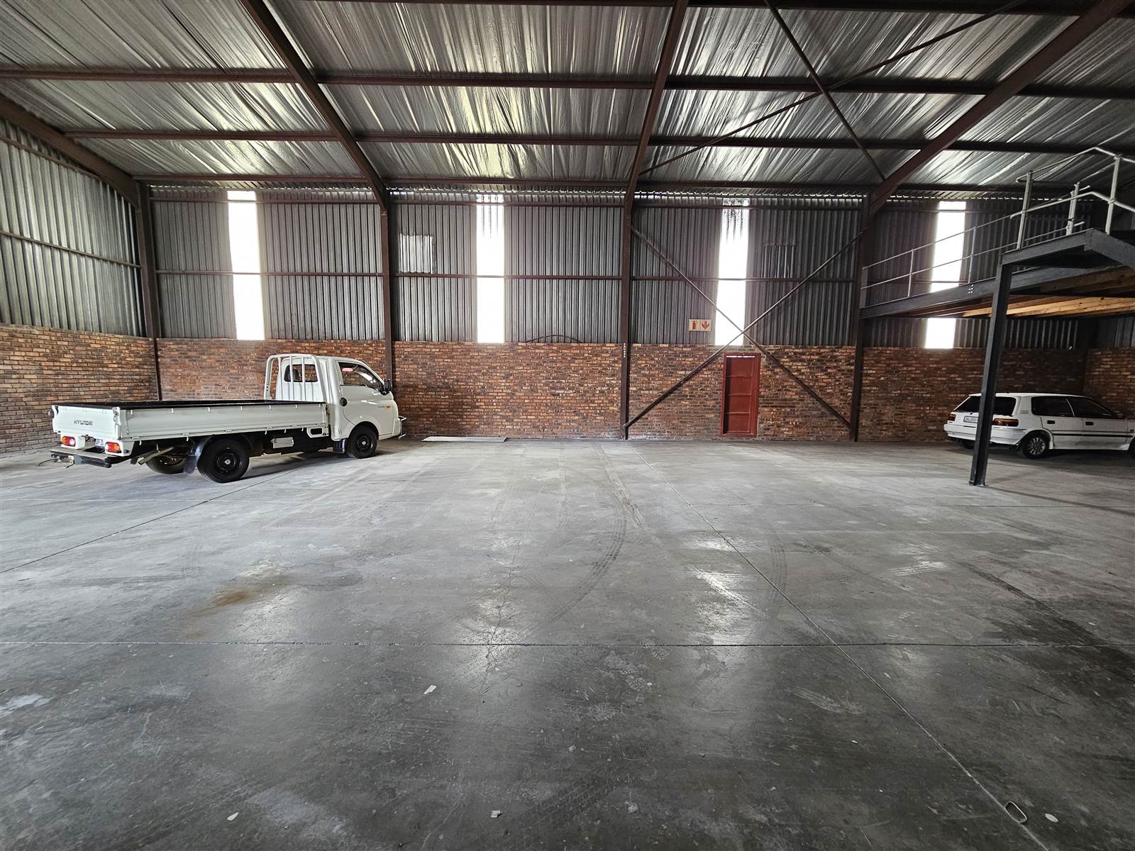 500  m² Industrial space in Brakpan North photo number 4