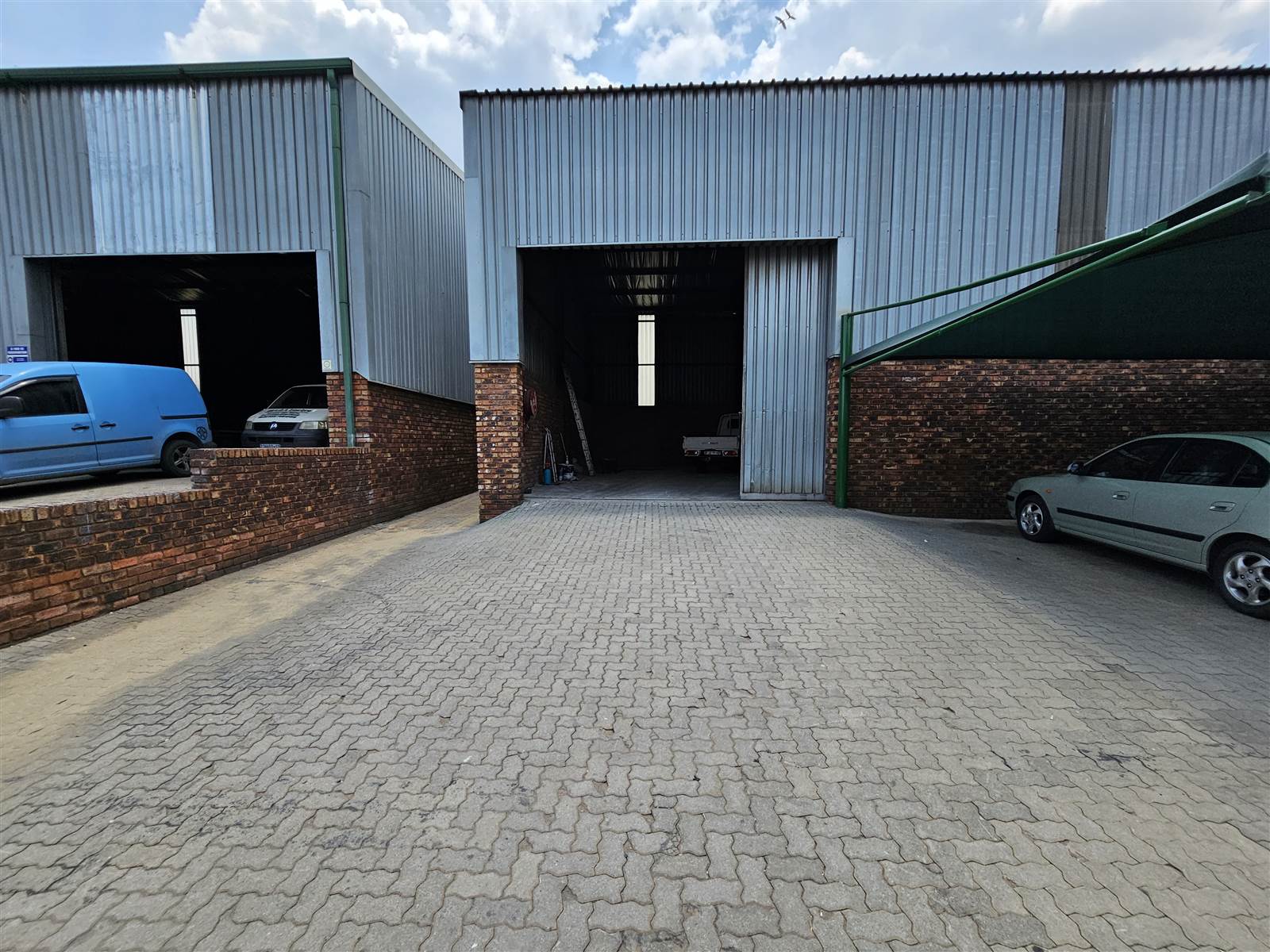 500  m² Industrial space in Brakpan North photo number 1
