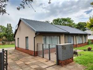 4 Bed House in Wierda Park