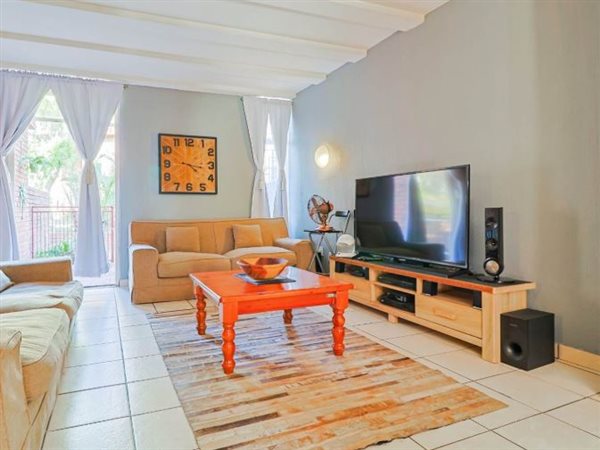 2 Bedroom House 2 Bedroom House