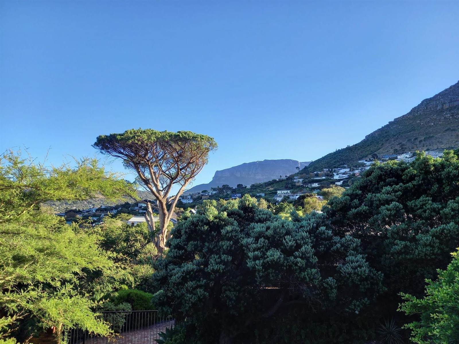 3 Bed House in Hout Bay and surrounds photo number 16