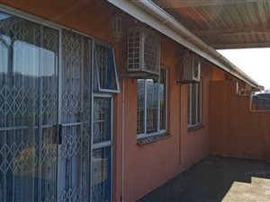 House in Lotus Park