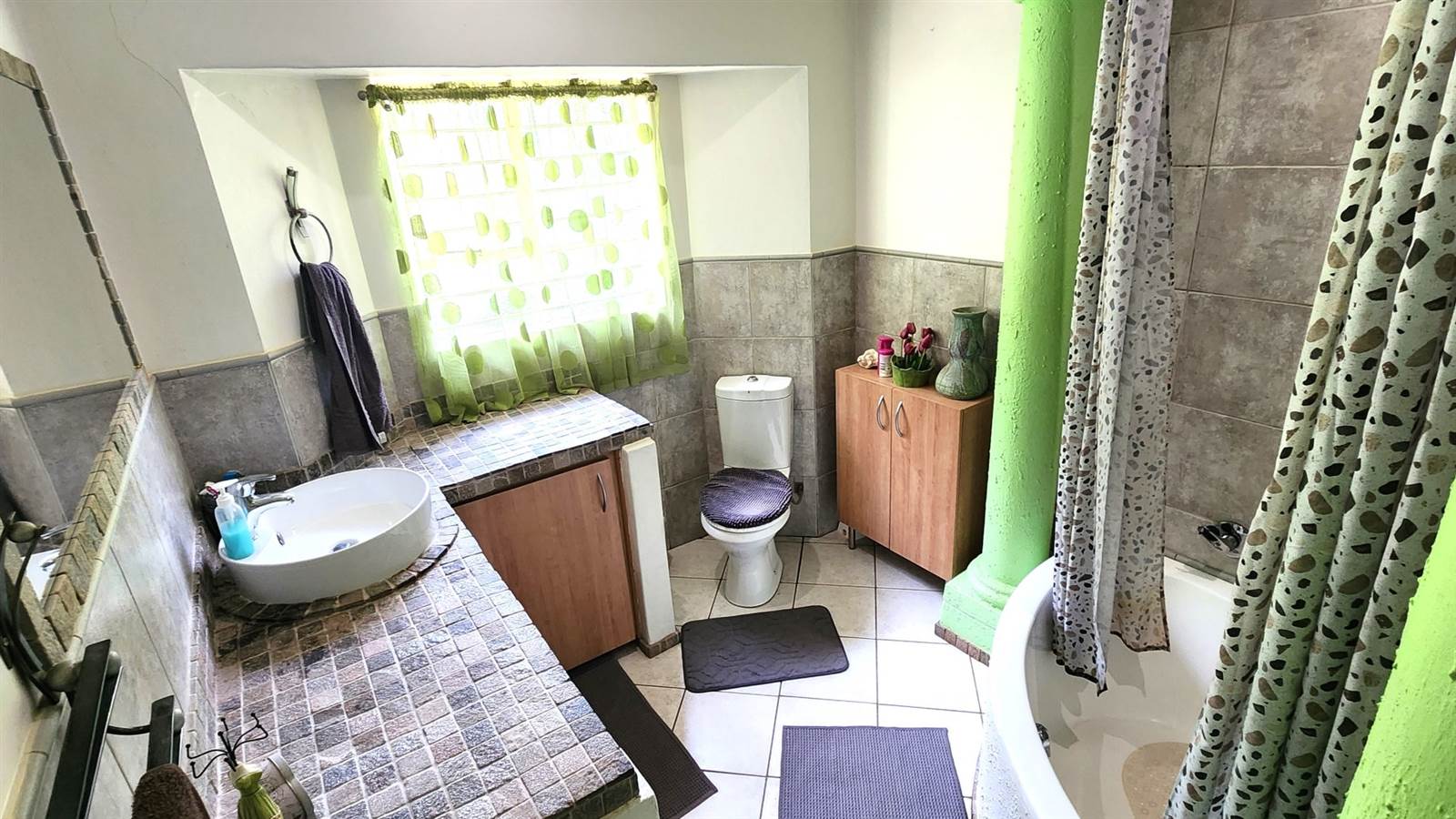 2 Bed House in Kleinfontein photo number 11