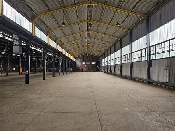 4 576  m² Industrial space