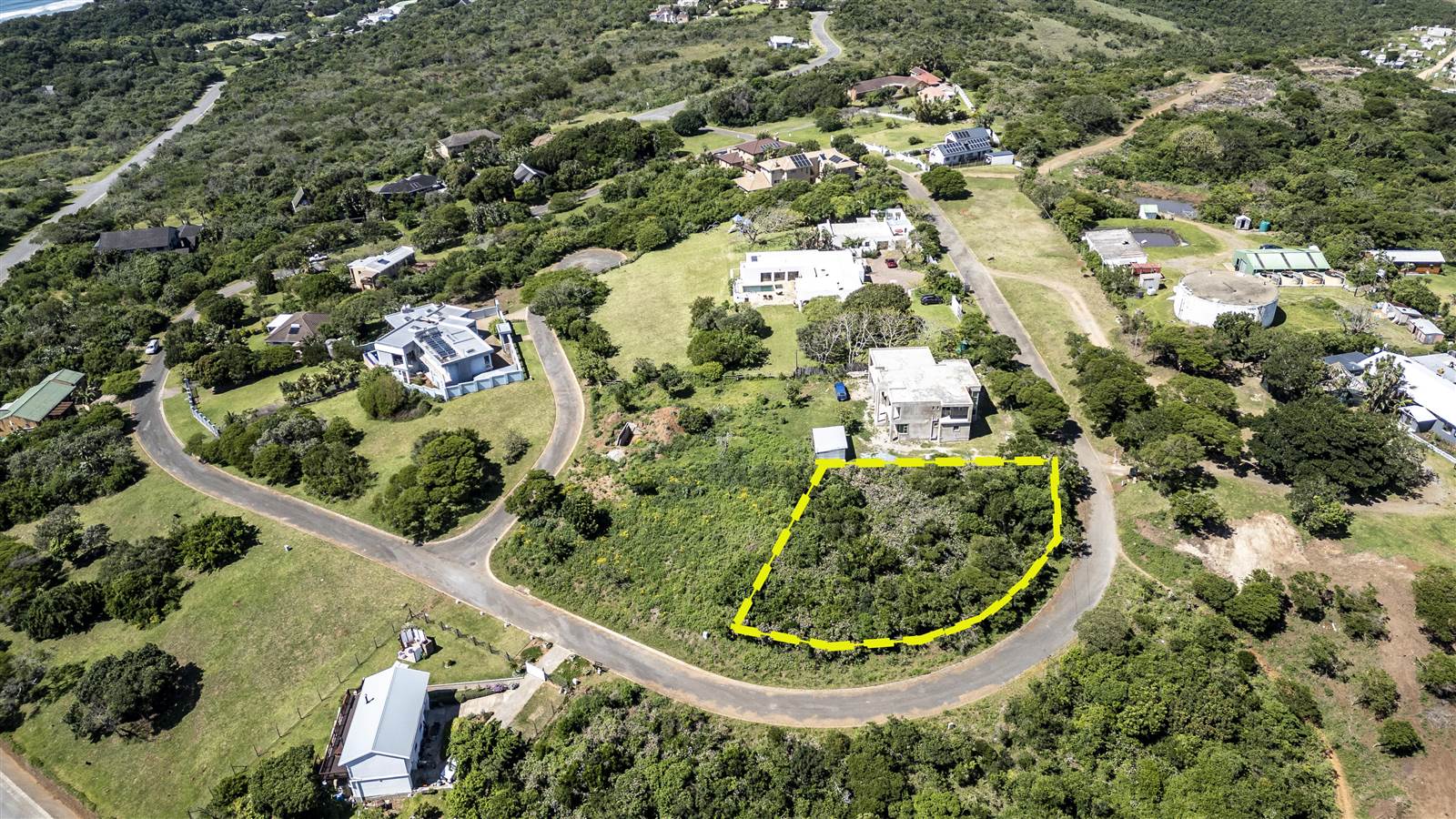 1058 m² Land available in Cintsa photo number 28