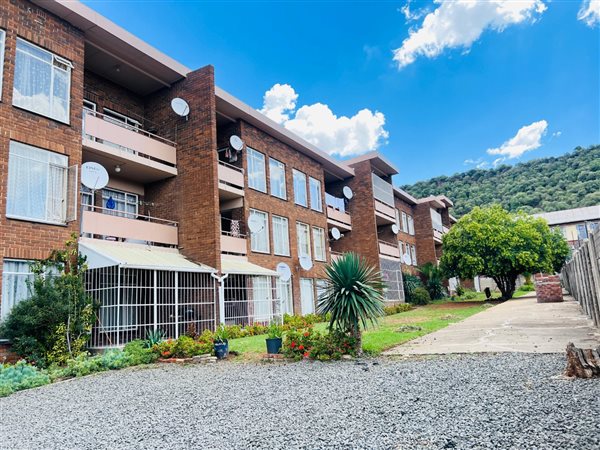 3 Bedroom Apartment 3 Bedroom Apartment