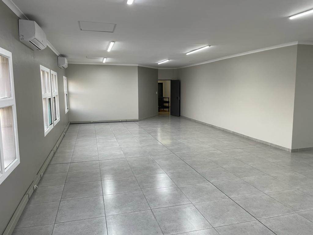 100  m² Commercial space in Empangeni Rail photo number 2