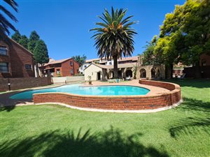3 Bed Townhouse in Paulshof