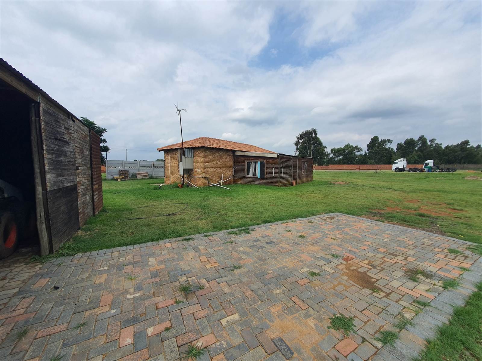 6750 m² Land available in Zesfontein AH photo number 7