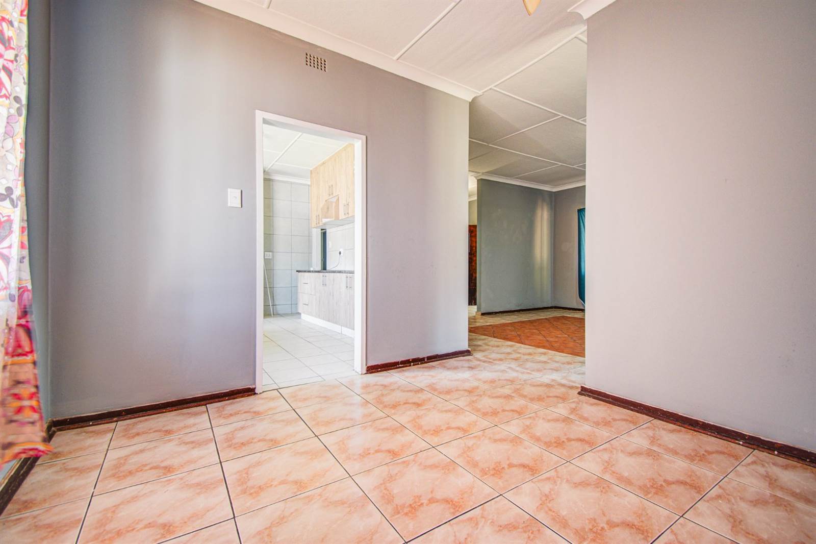3 Bed House in Kempton Park Central photo number 9