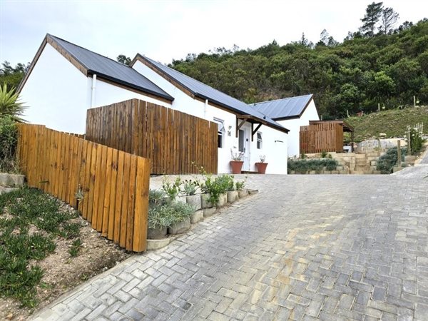 3 Bedroom House 3 Bedroom House