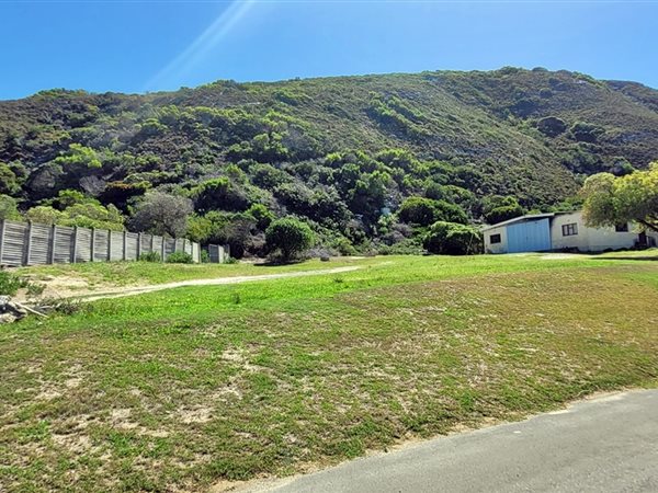 592 m² Land available in Agulhas
