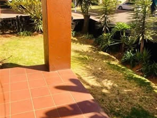 2 Bedroom Townhouse 2 Bedroom Townhouse