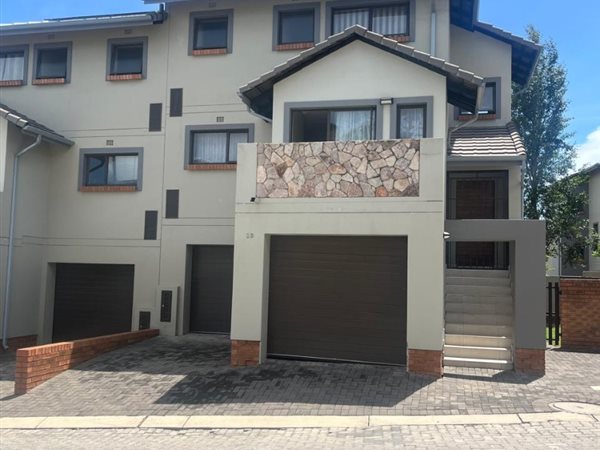 3 Bed Townhouse