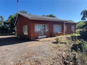 4 Bed House in Melmoth