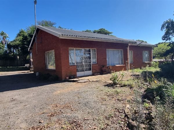 4 Bed House in Melmoth