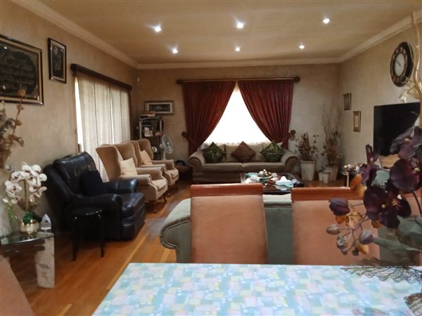 10 Bedroom House 10 Bedroom House