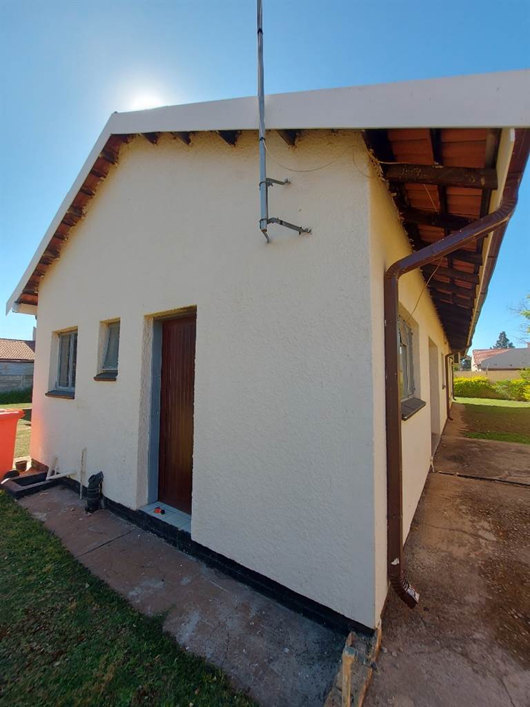 3 Bed House in Rustenburg Central photo number 26