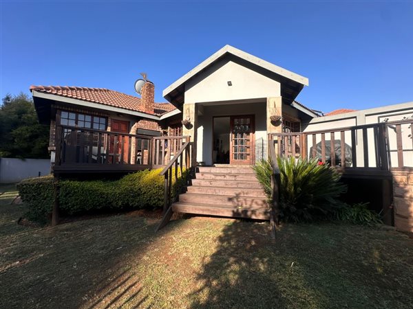 3 Bedroom House 3 Bedroom House