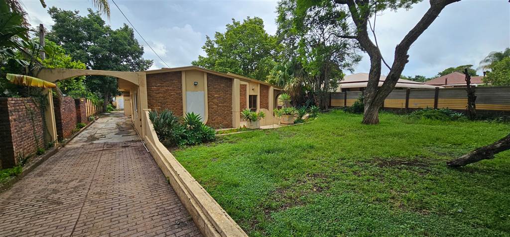 9 Bed House in Polokwane Central photo number 3