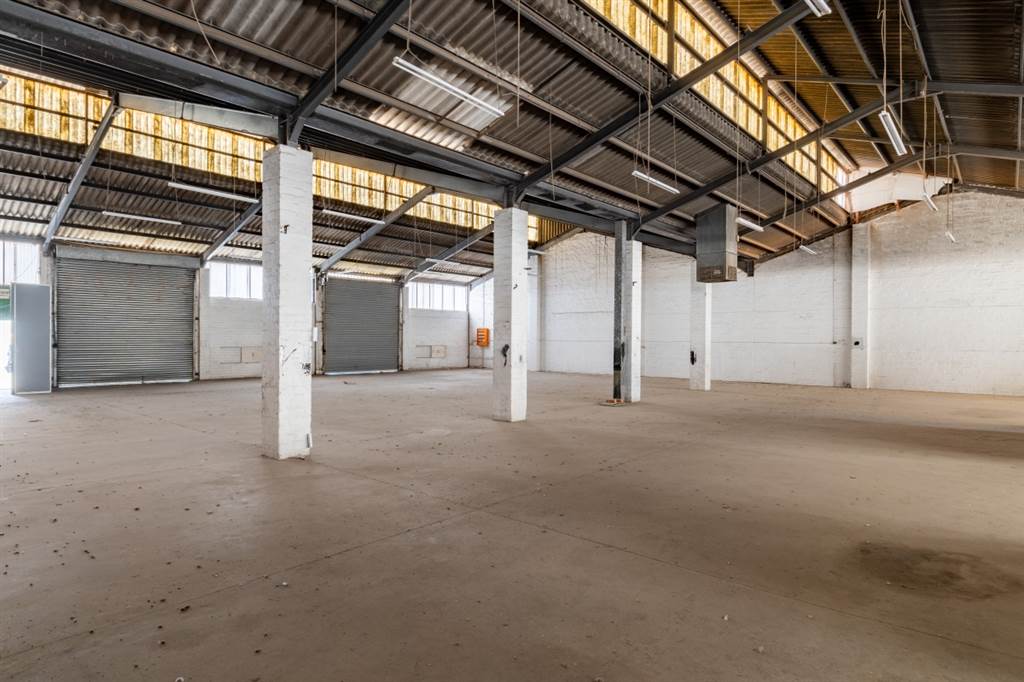 619  m² Industrial space in Primrose Park photo number 1