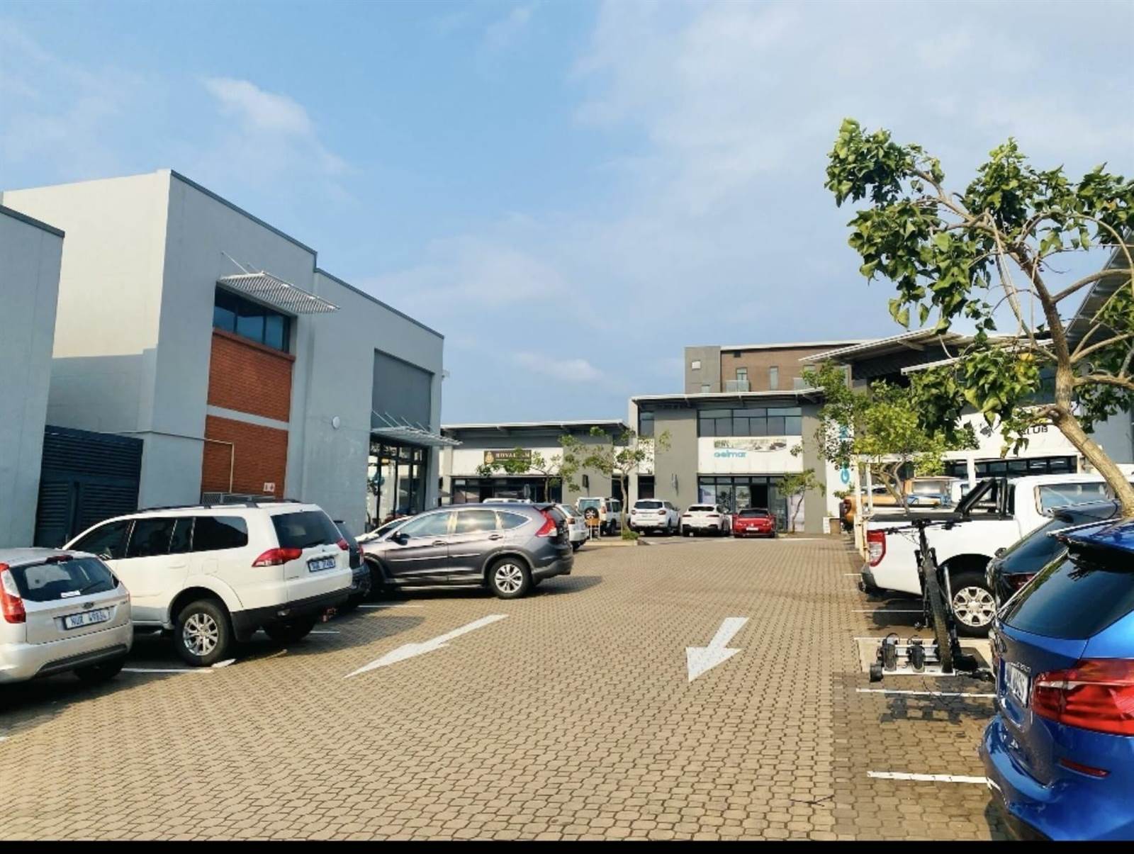 198  m² Commercial space in Umhlanga Ridge photo number 1