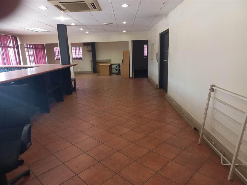 1200  m² Commercial space in Alberton photo number 4