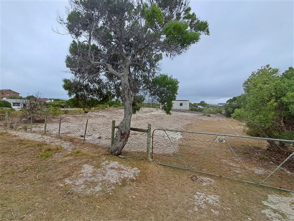779 m² Land 779 m² Land