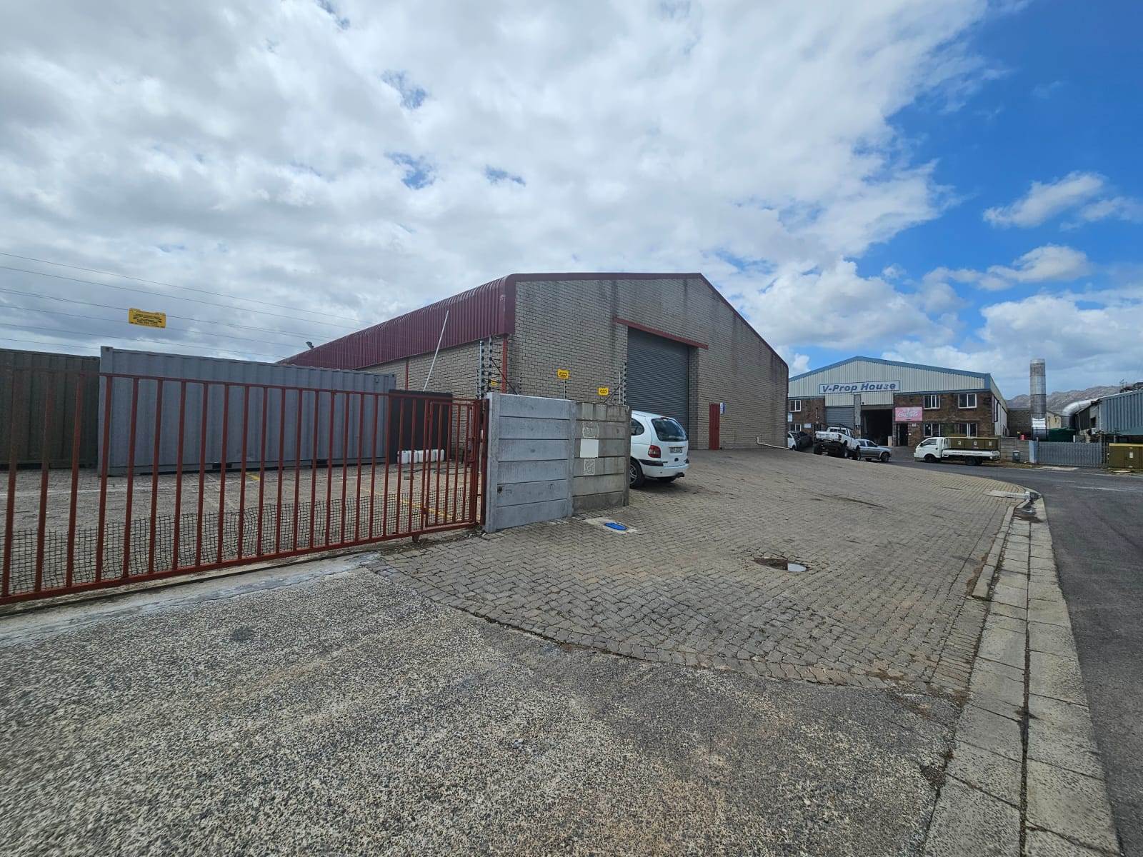 5672  m² Industrial space in Broadlands photo number 7