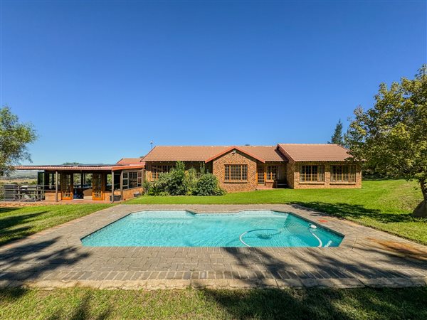 4 Bed House in Blue Saddle Ranches