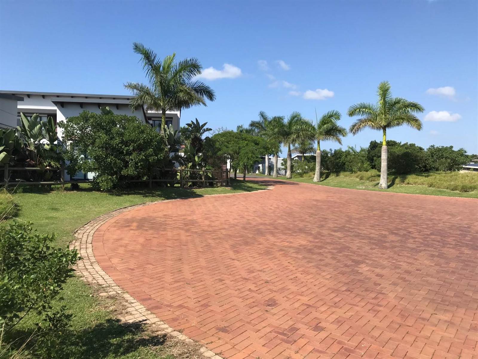 1760 m² Land available in Palm Lakes Estate photo number 8