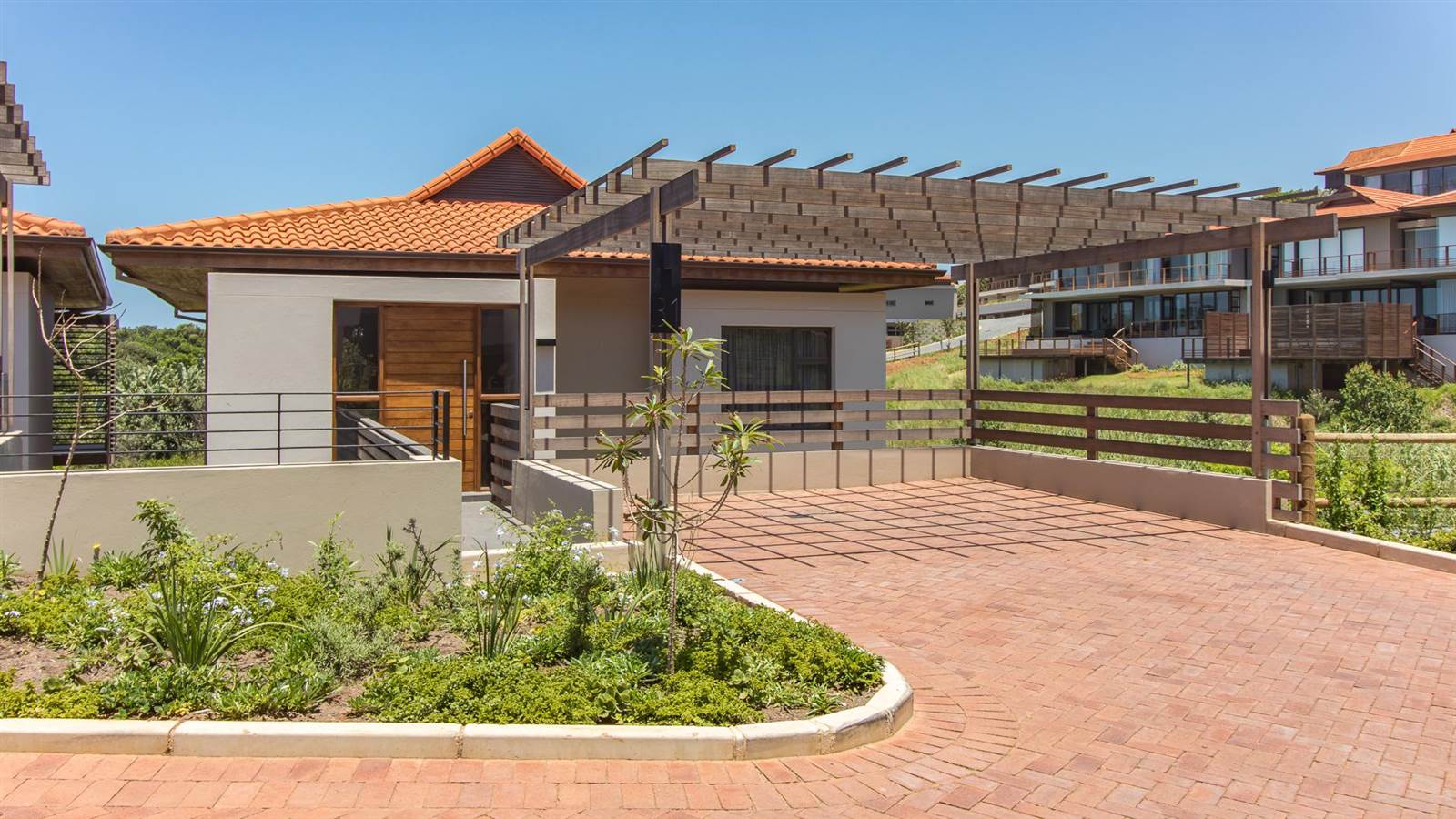 3 Bed House in Zimbali Estate photo number 1