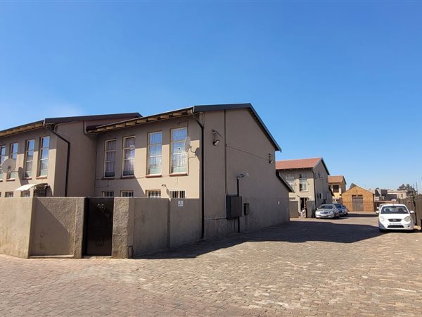 2 Bed Townhouse in Rynsoord
